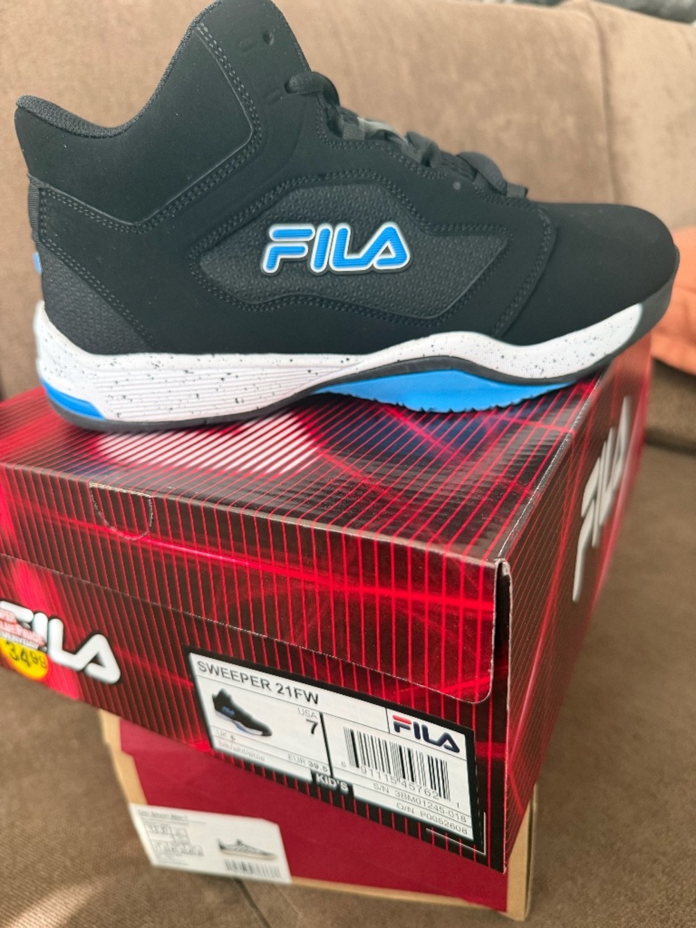 Fila Sweeper 21 Big Kids Boys Basketball Shoes, 7 Medium, Black NWT